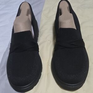 NWOT Bzees Black Slip-On Footwear